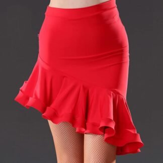 latin-gynaikeia-foysta-xoroy-latin-kokkini