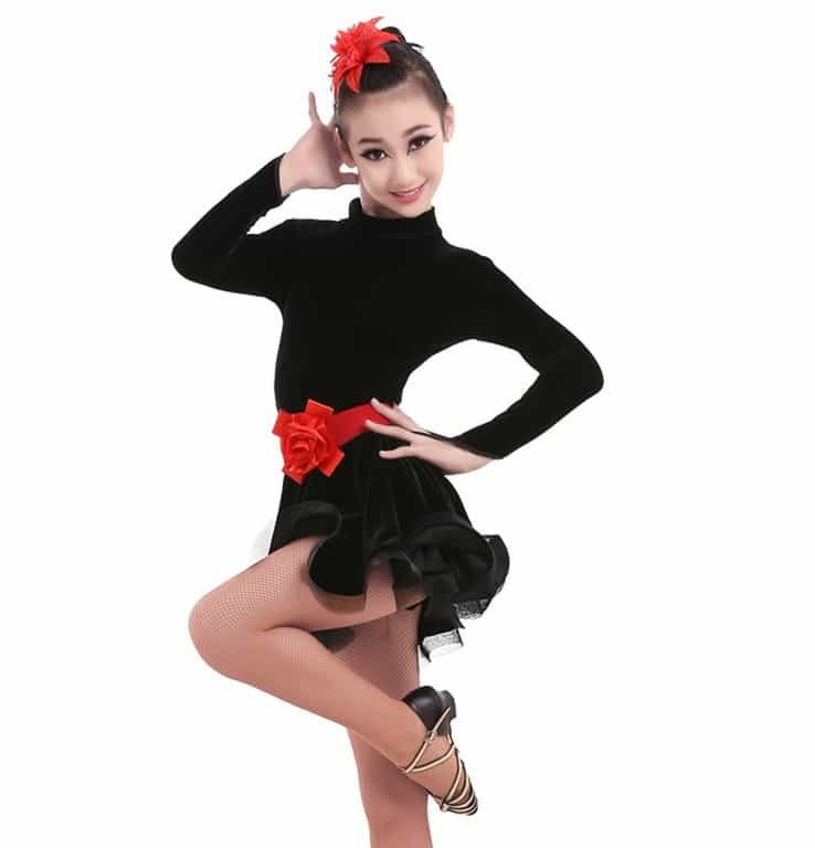 στολες-λατιν-latin-stoli-xoroy-beloydo-mayro