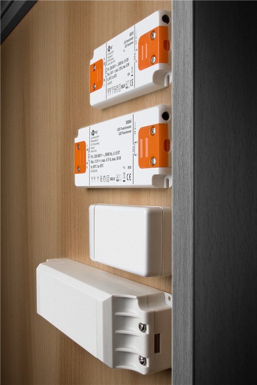 GOOBAY μετασχηματιστής LED 60368, 24V, 8W, IP20 - Image 2