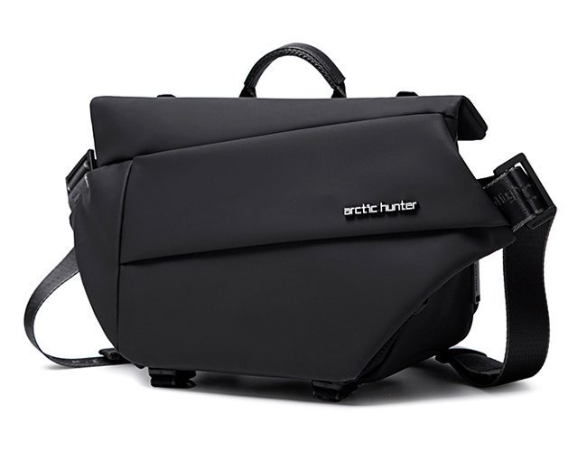 ARCTIC HUNTER τσάντα Crossbody  με θήκη tablet, 10L, μαύρη 4476