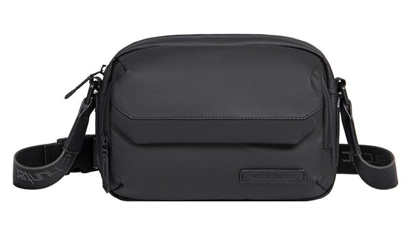 ARCTIC HUNTER τσάντα ώμου  με θήκη tablet, 3L, μαύρη 4174