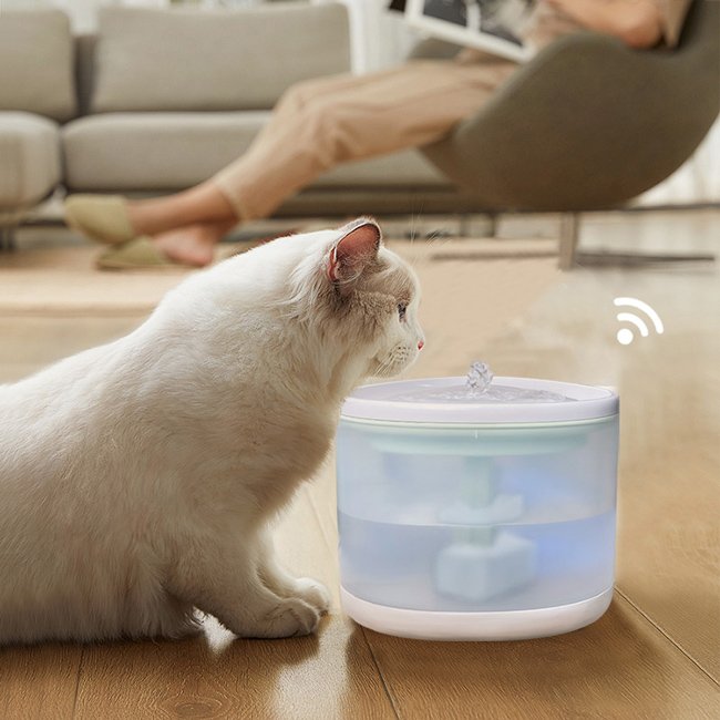 BRUNO smart ποτίστρα για κατοικίδια αυτόματη, WiFi, 2.5L, λευκή - Image 4